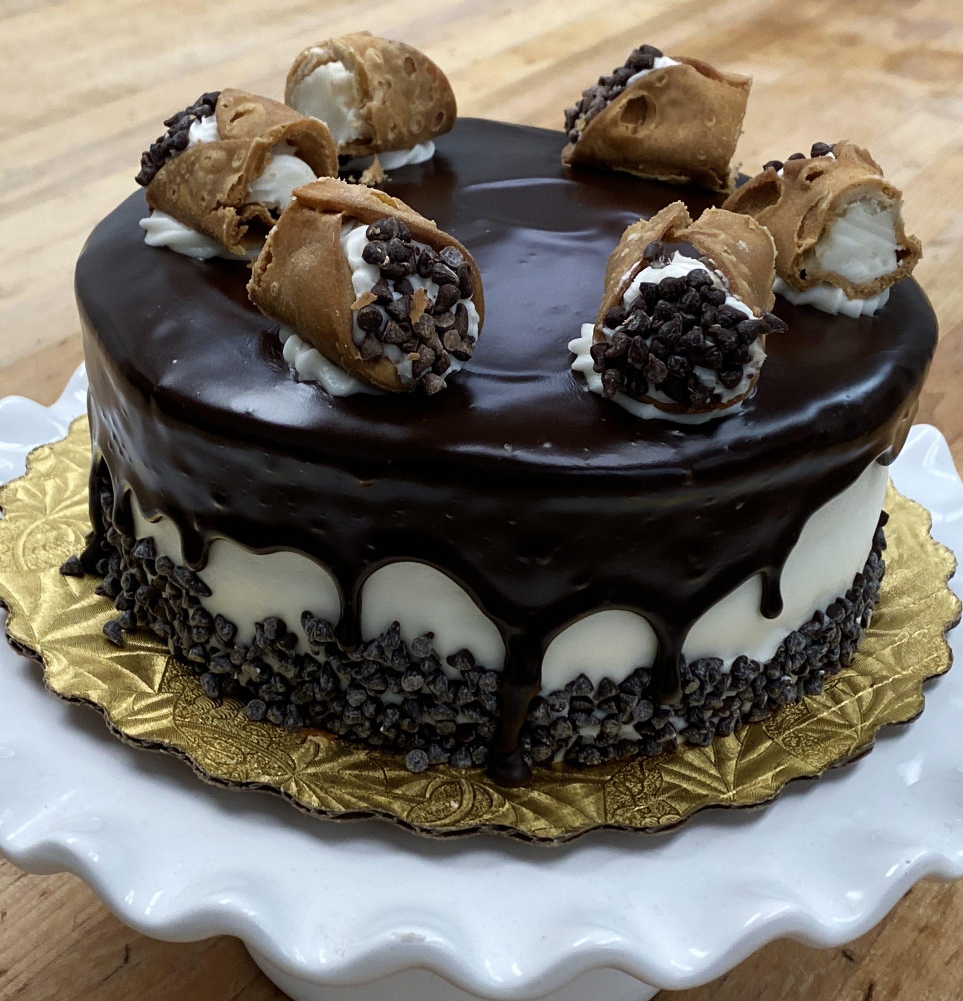 CANNOLI LAYER CAKE – The Flour Diaries™