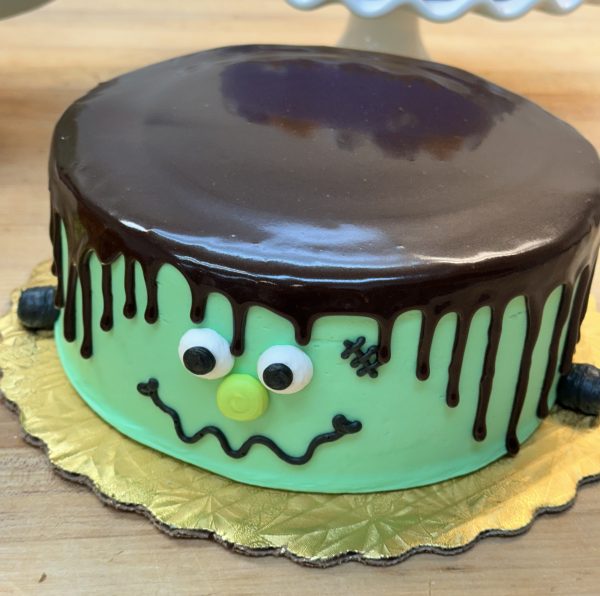 Frankenstein Cake 8"