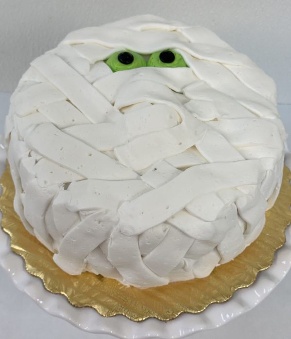 Mummy Cake 8"
